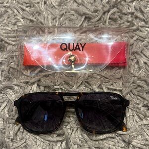 Quay Tortoise Shell Sunglasses Aviators polarized